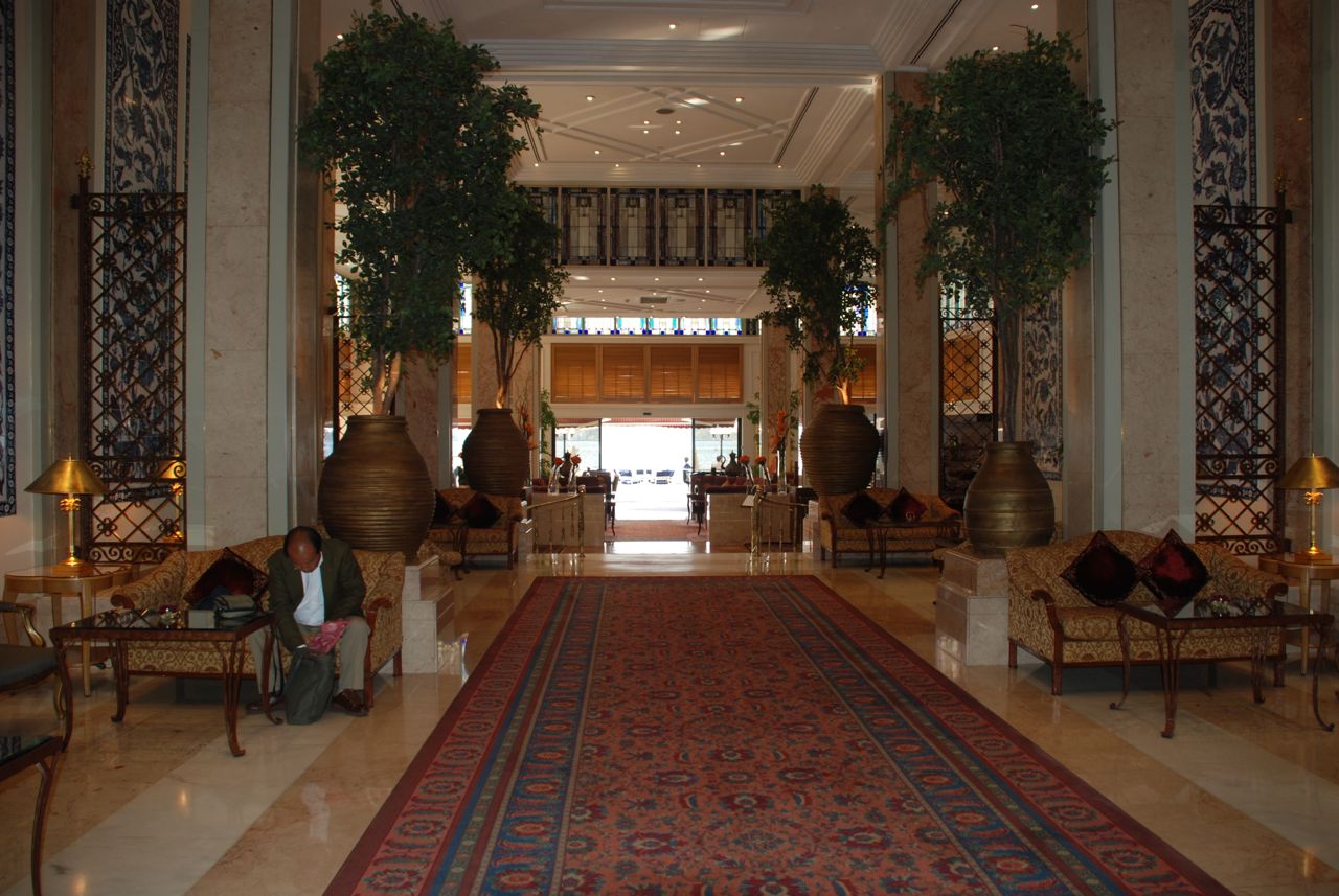 Ciragan lobby