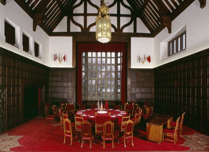 Potsdam table
