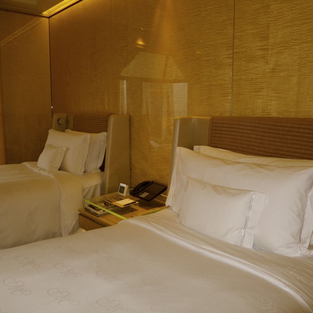 Ritz bed 1