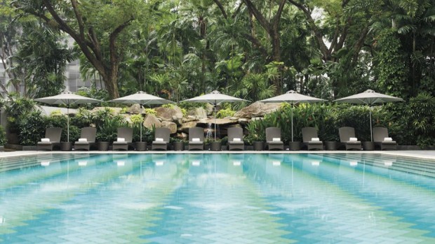 Ritz pool 3