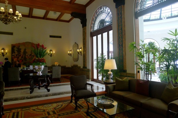 Country Club 11