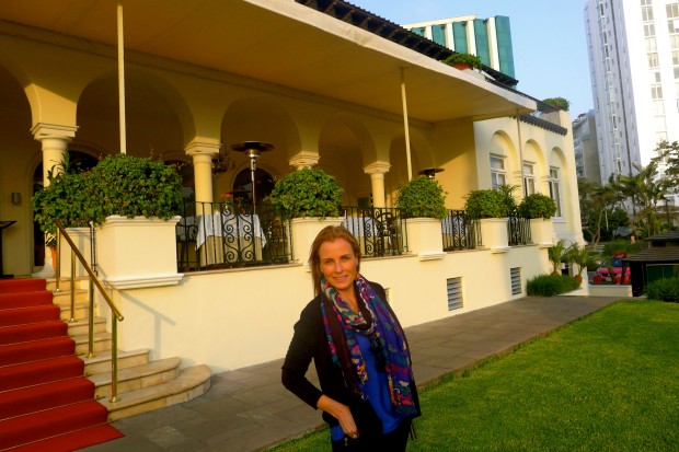 Country Club 18