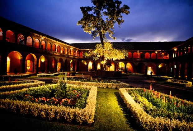 Monastério