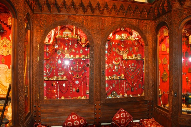 Fes 