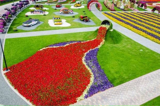 Dubai_Miracle_Garden_13