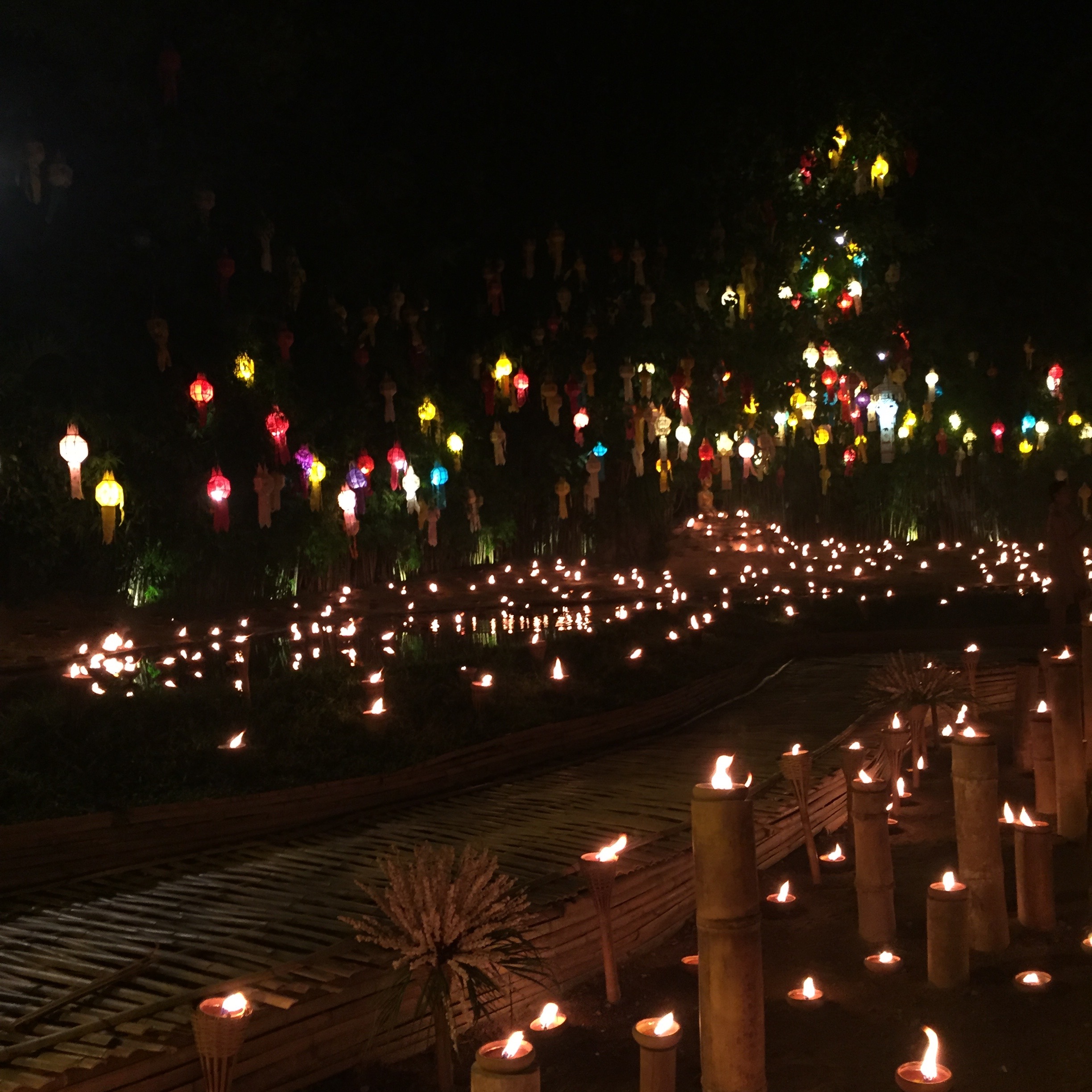 Festival de luzes na Tailândia