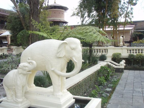 garden_of_dreams_kathmandu_02