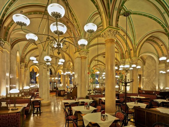 cafe_central_viena_01